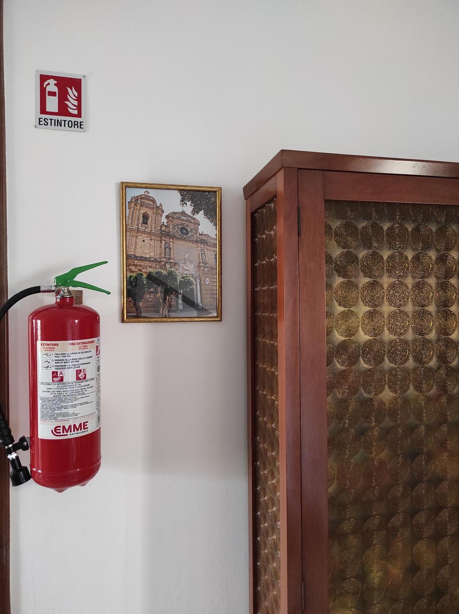 Apartamento Da Marilu Mazara del Vallo Exterior foto
